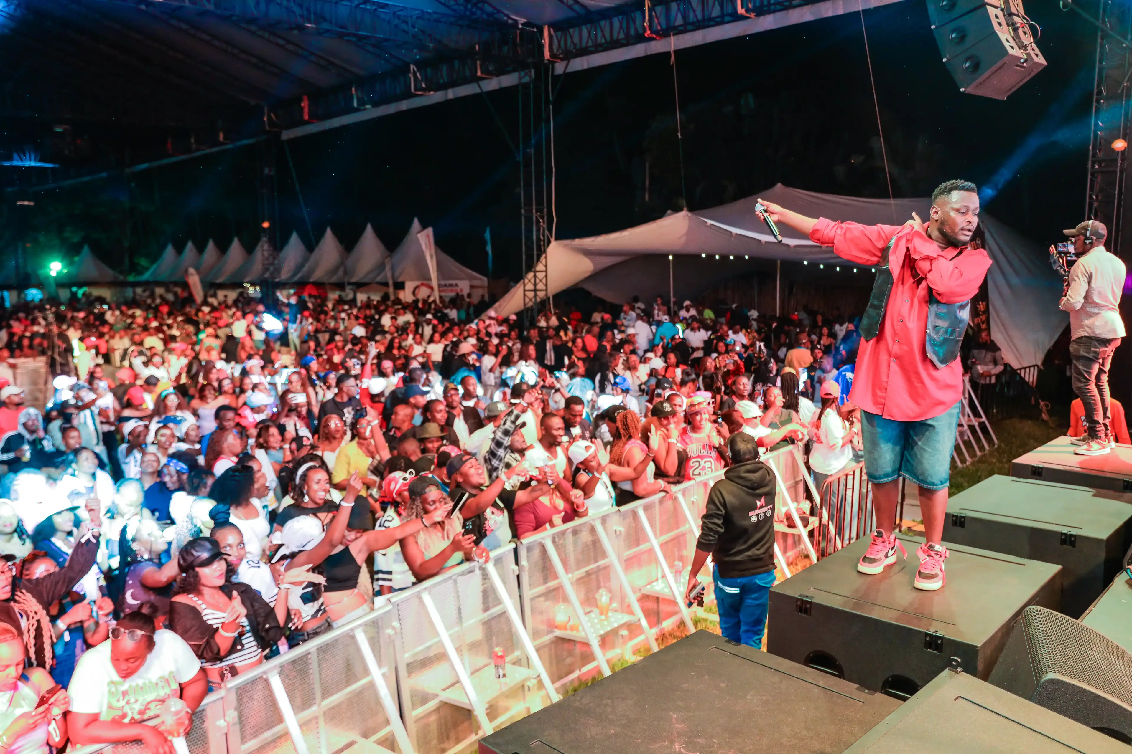 Big Voices Fest crowd and stage moment 3